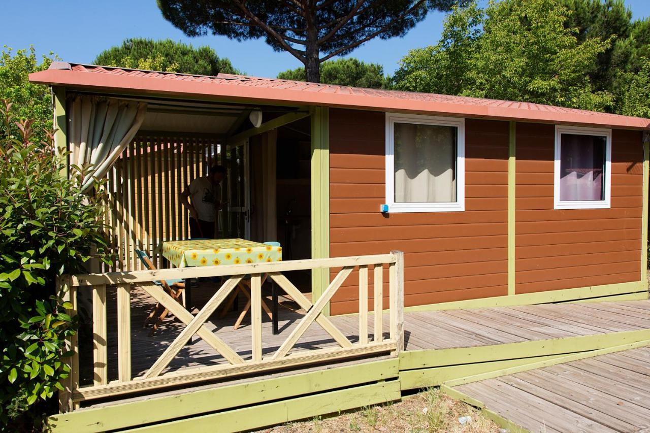 Camping Versilia Mare Hotel Лидо Ди Камайоре Екстериор снимка